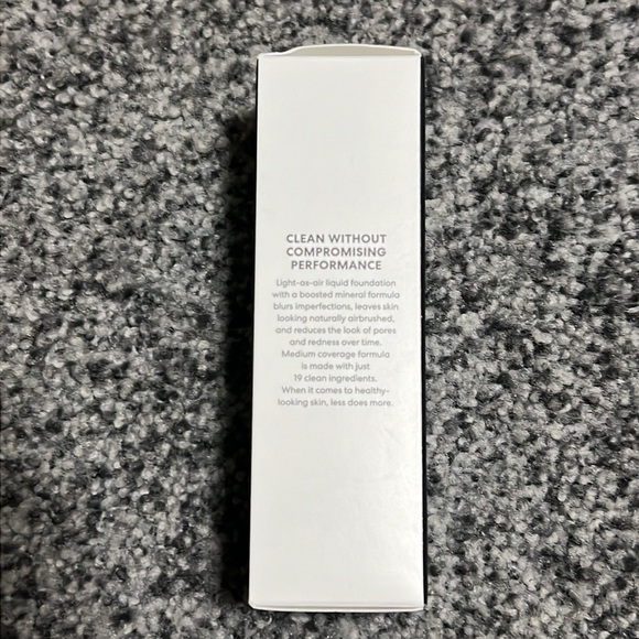 Jaclyn Cosmetics Deep Rich Skin Perfecting Blurring Tint NIB - Picture 3 of 5